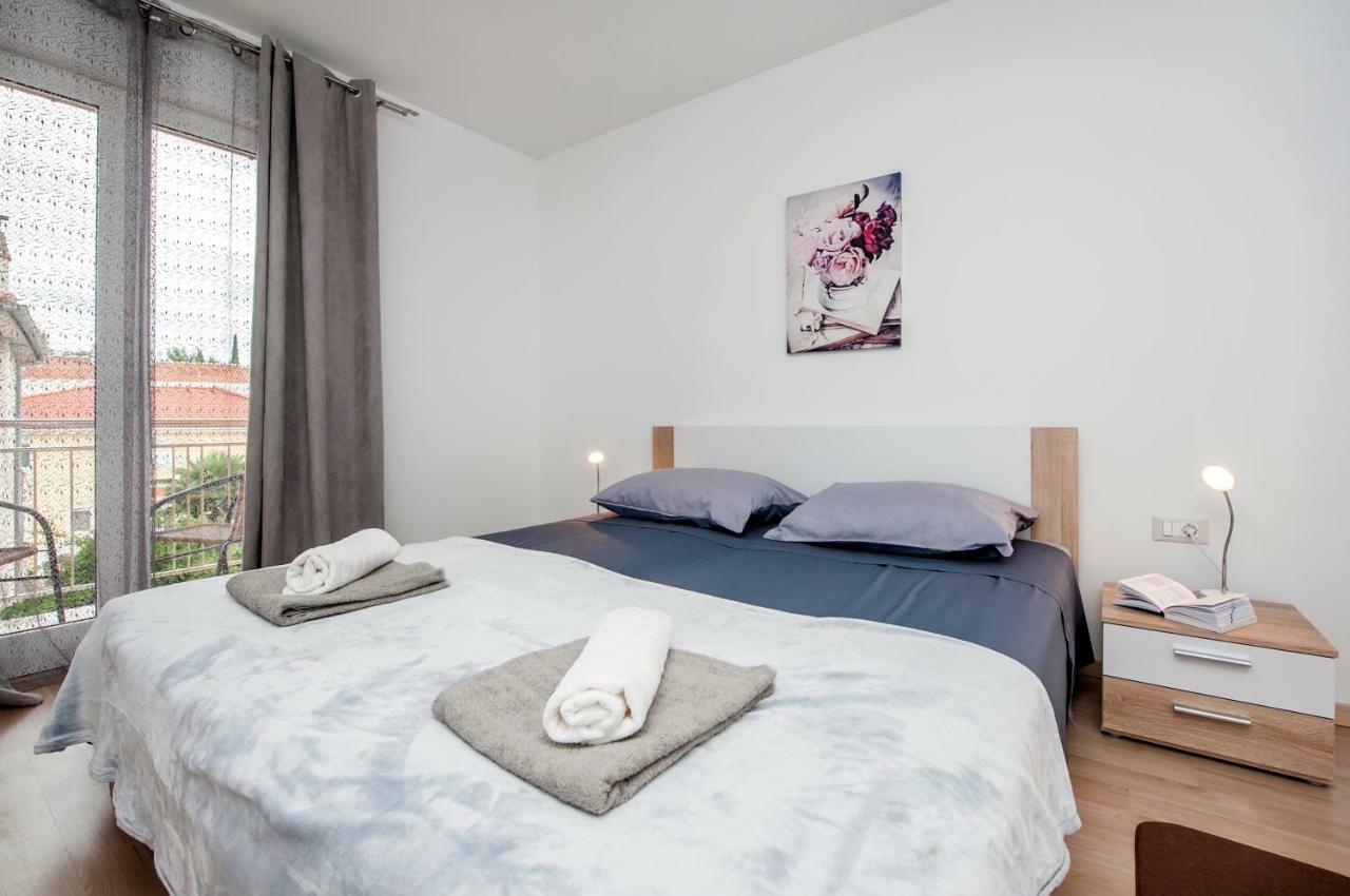 Apartman Sonata 로비니 외부 사진