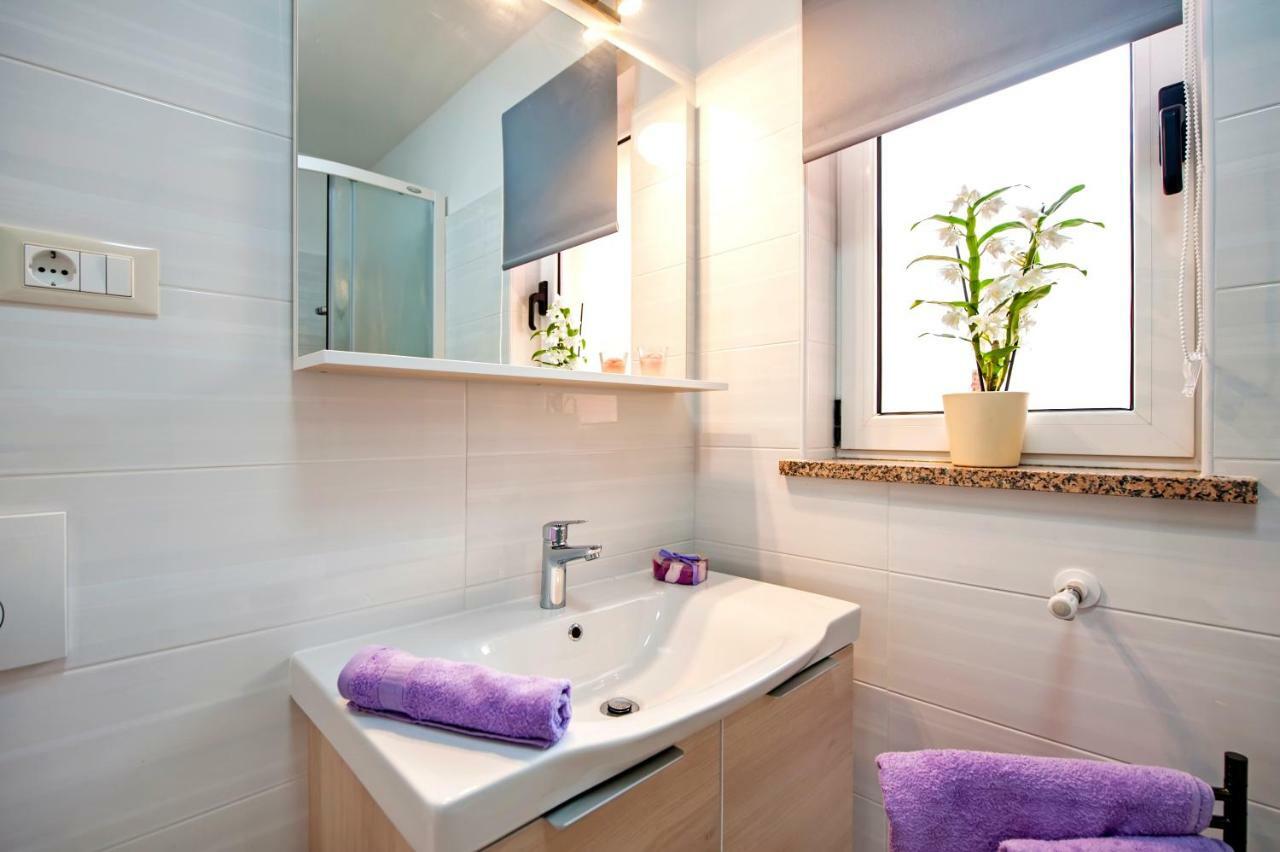 Apartman Sonata 로비니 외부 사진