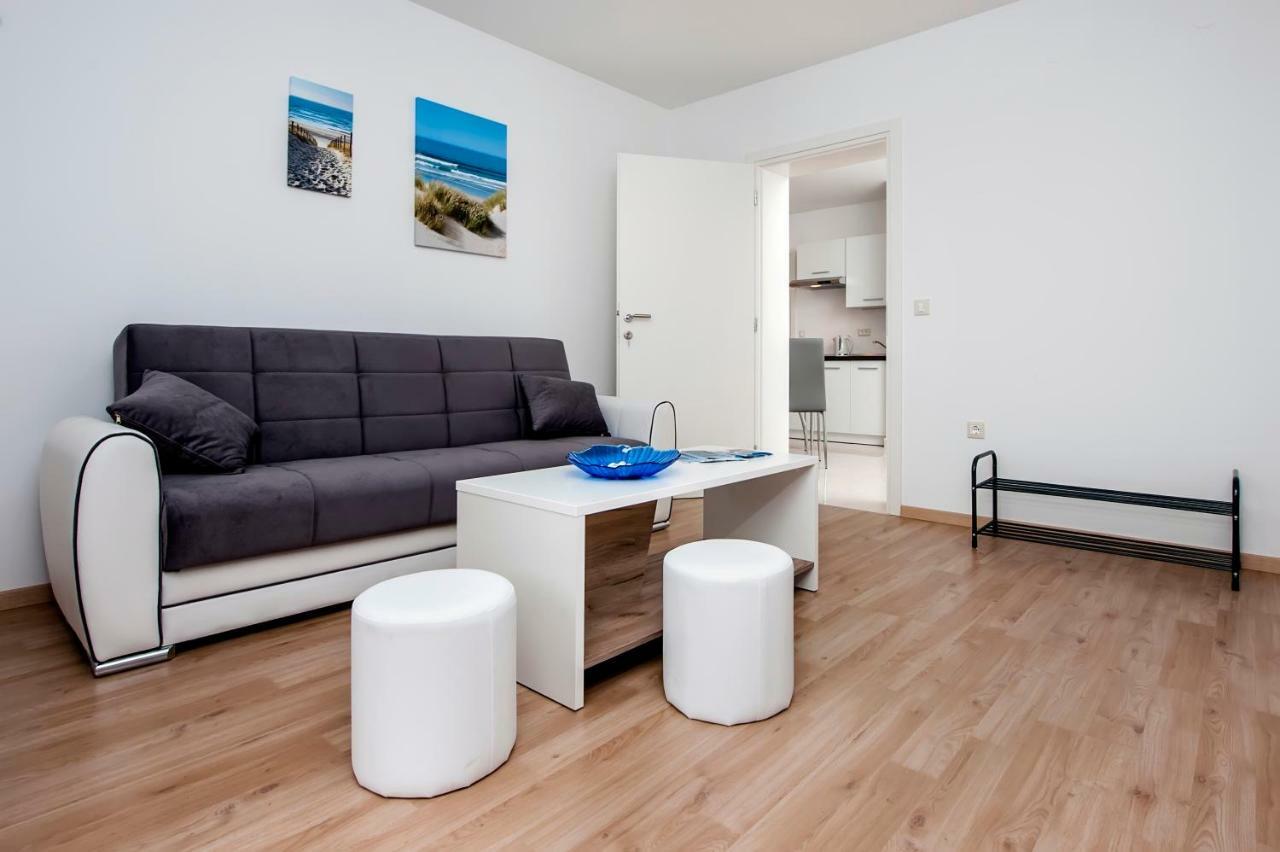 Apartman Sonata 로비니 외부 사진
