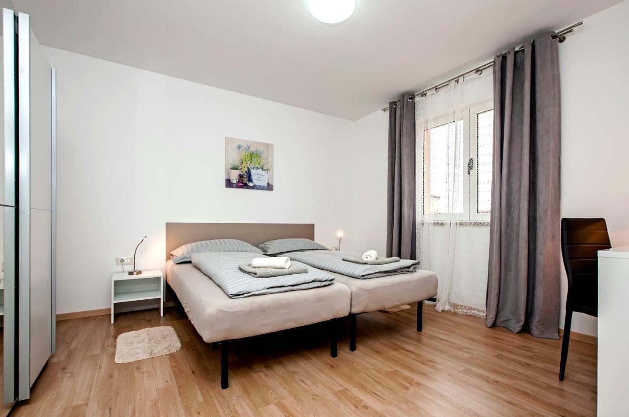 Apartman Sonata 로비니 외부 사진