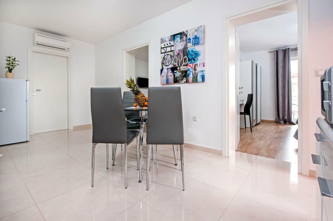 Apartman Sonata 로비니 외부 사진