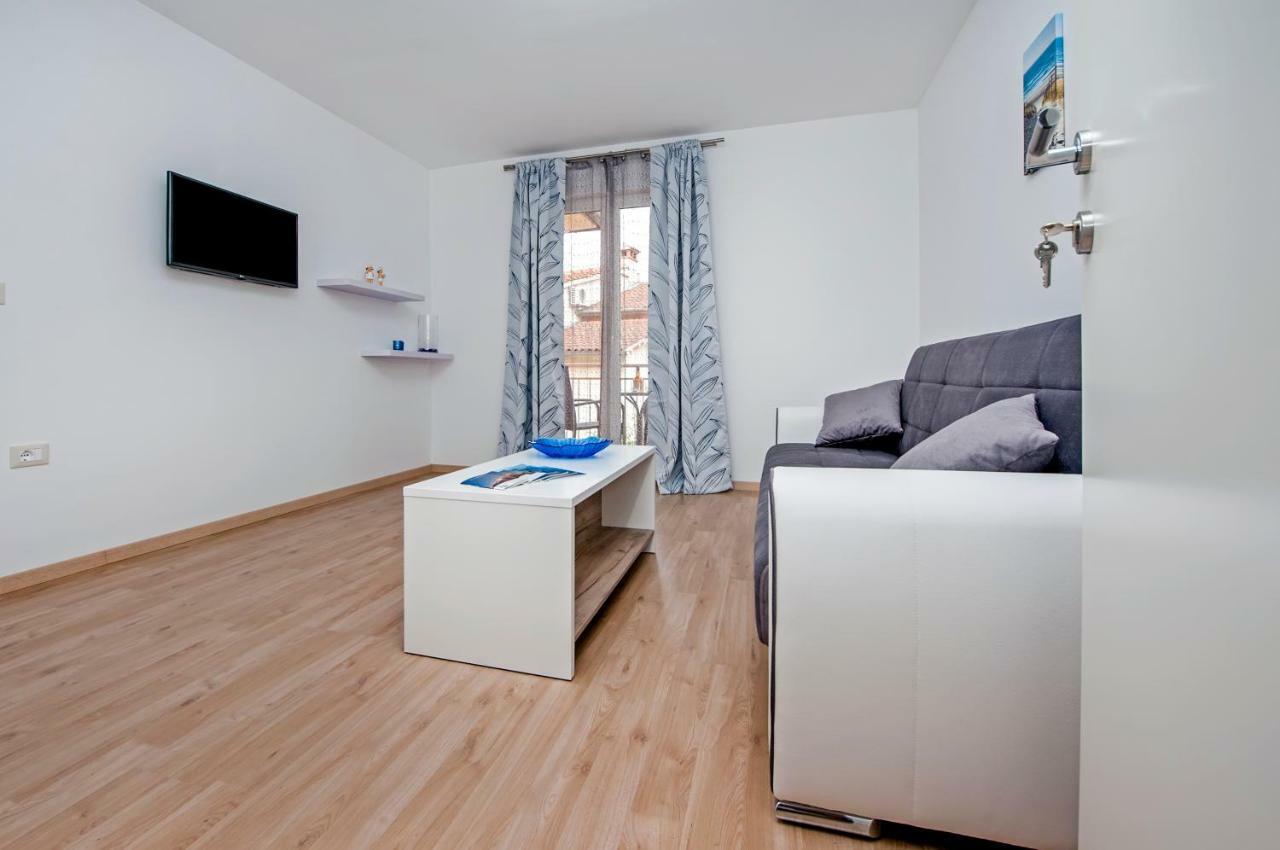 Apartman Sonata 로비니 외부 사진